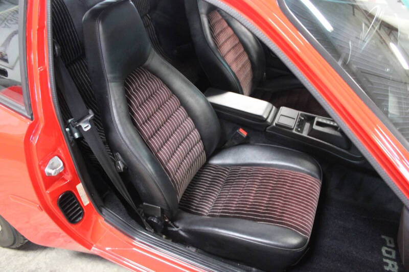 1984 Porsche 944