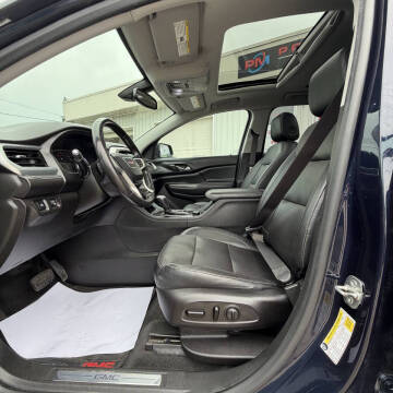 2017 GMC Acadia SLT-1