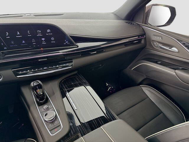 2023 Cadillac Escalade Sport