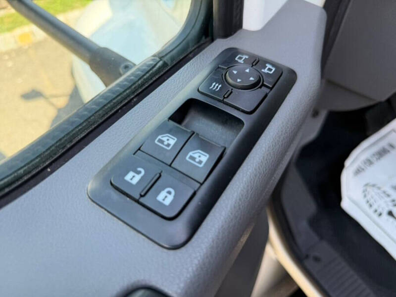 2022 International MV607