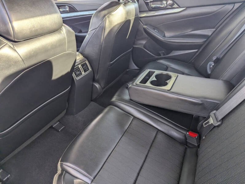 2023 Nissan Maxima 3.5 SV