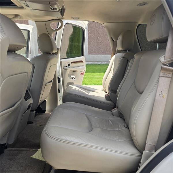 2005 Cadillac Escalade
