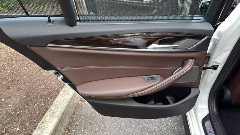 2022 BMW 5 Series 530e xDrive