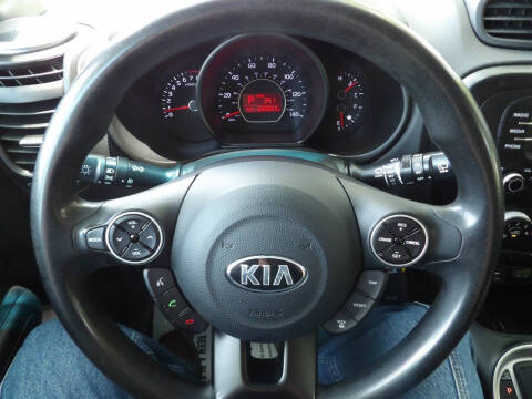 2016 Kia Soul +