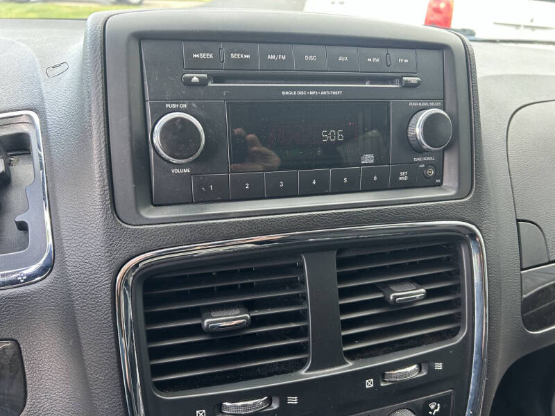 2013 Dodge Grand Caravan SE