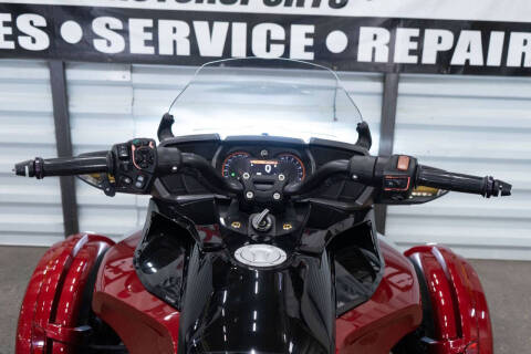 2016 Can-Am Spyder F3-T