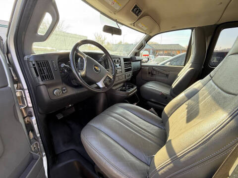 2017 Chevrolet Express LS 3500