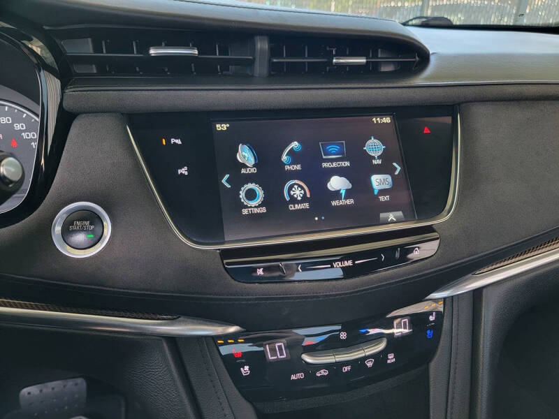 2017 Cadillac XT5 Platinum