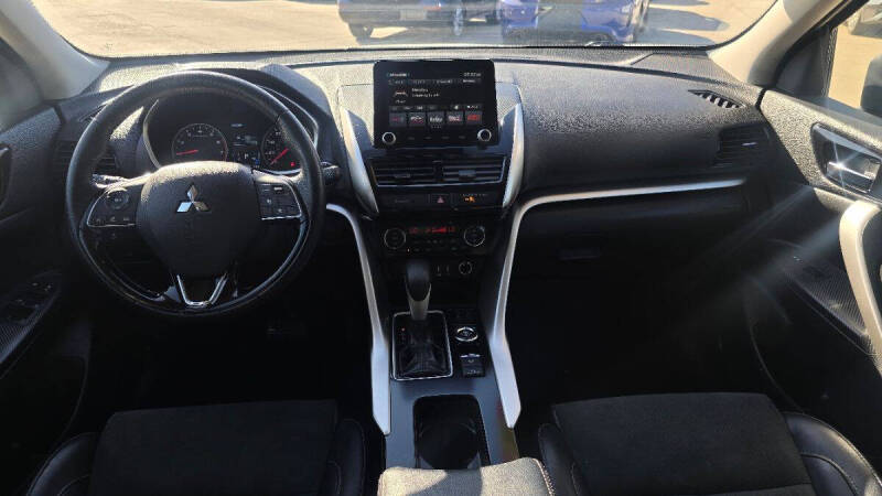 2024 Mitsubishi Eclipse Cross SE