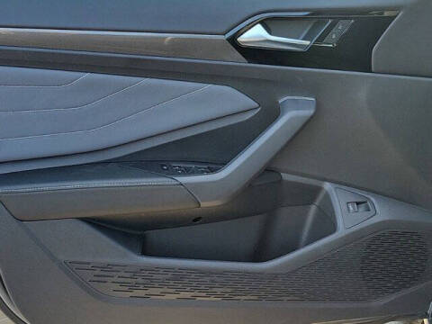 2025 Volkswagen Jetta SEL