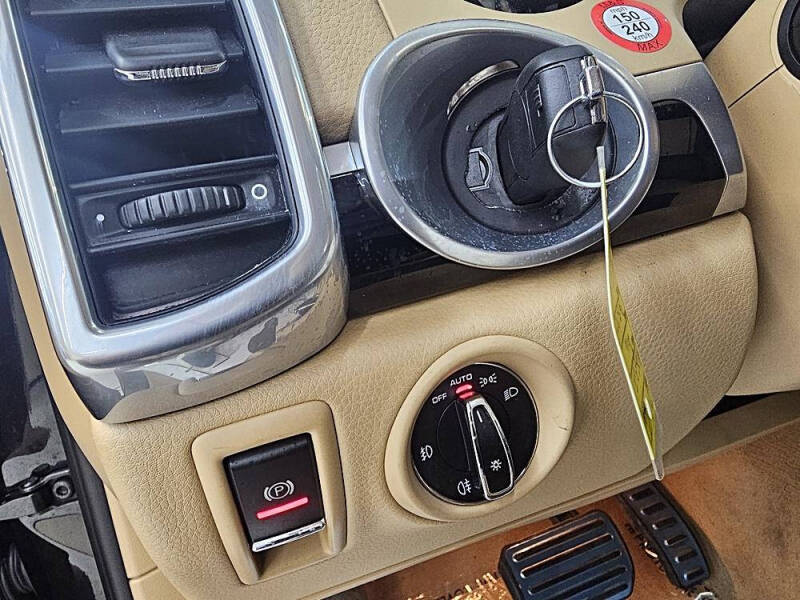 2014 Porsche Cayenne S Hybrid