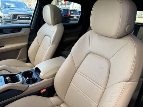2024 Porsche Cayenne