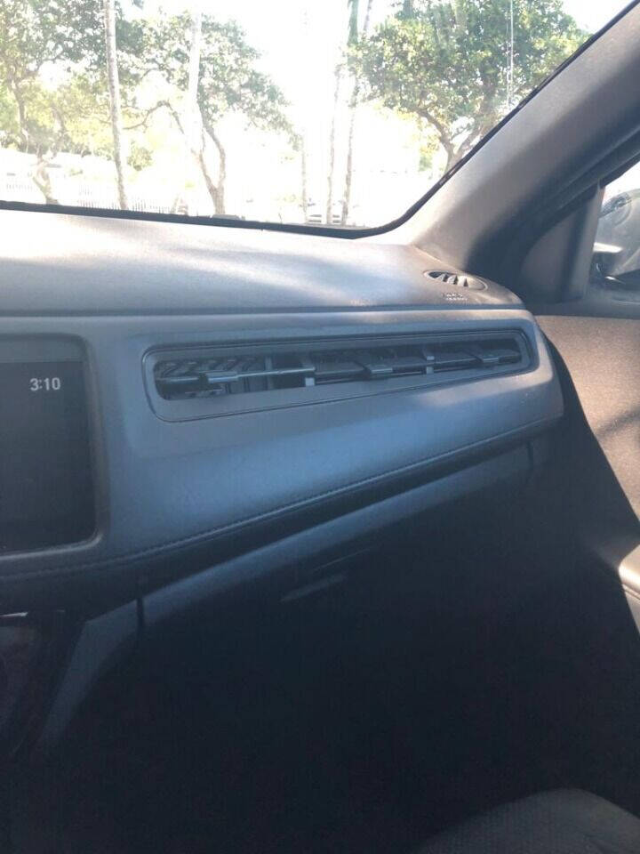 2021 Honda HR-V Wagon - $18,900