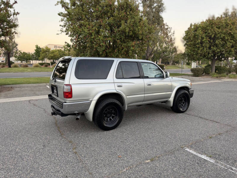 2000 Toyota 4Runner SR5