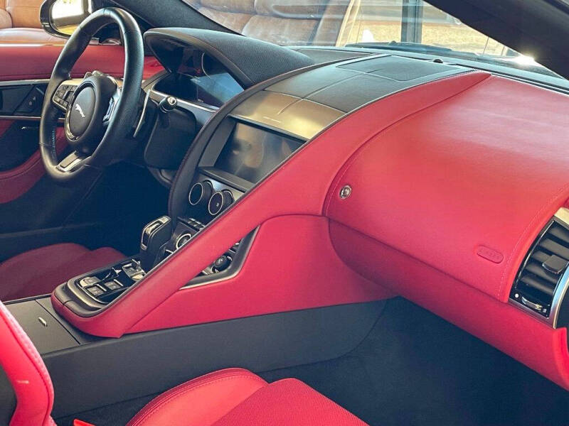 2021 Jaguar F-TYPE First Edition