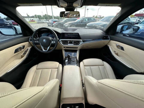 2022 BMW 3 Series 330e