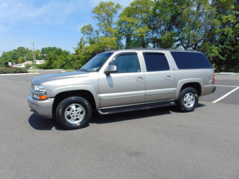 2002 Chevrolet Suburban for sale at CR Garland Auto Sales in Fredericksburg VA