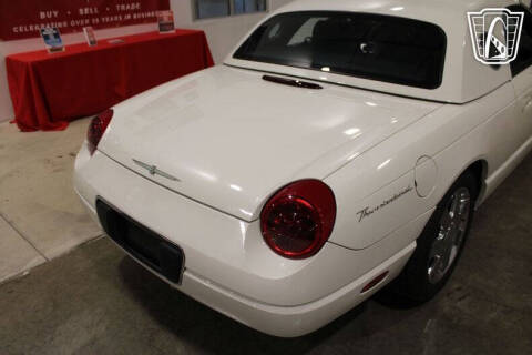 2002 Ford Thunderbird Deluxe