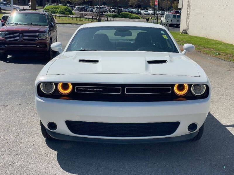 Used 2015 Dodge Challenger SXT with VIN 2C3CDZAG9FH758963 for sale in Alcoa, TN