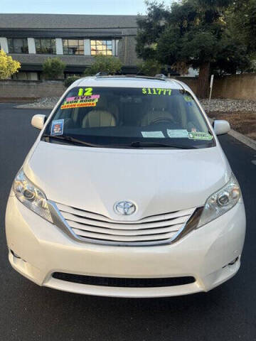 2012 Toyota Sienna XLE 7-Passenger