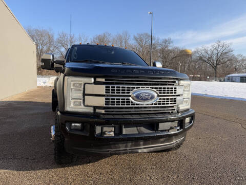 2017 Ford F-350 Super Duty Platinum