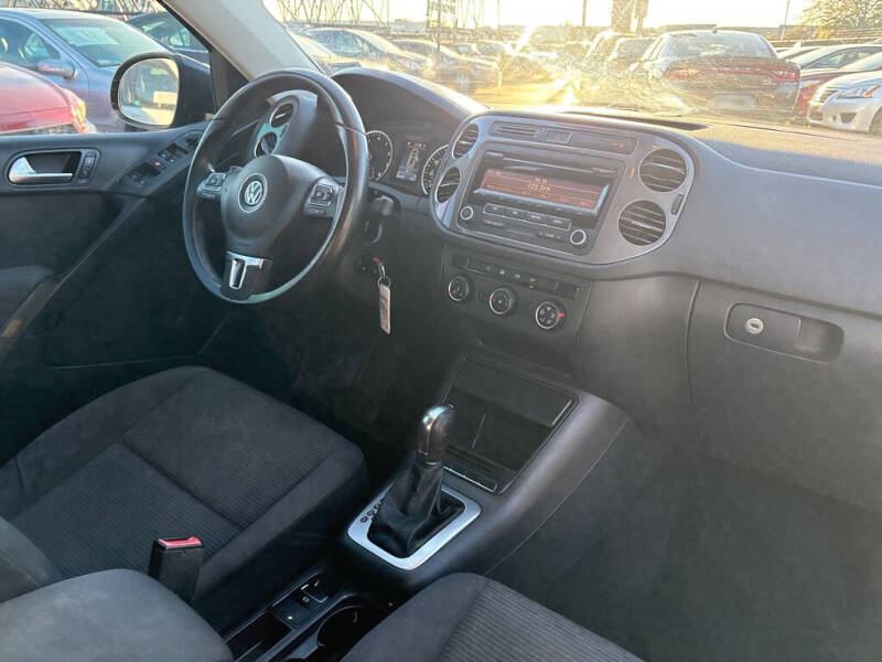 2014 Volkswagen Tiguan S