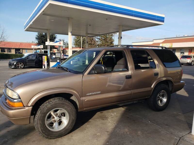2004 Chevrolet Blazer for sale at PERRYDEAN AERO in Sanger CA