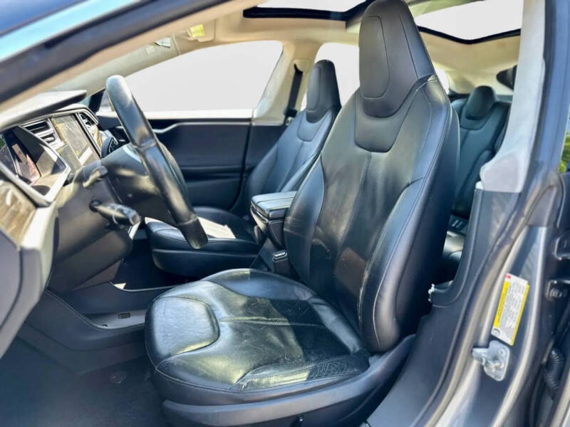 2014 Tesla Model S