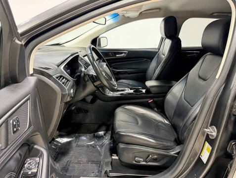 2016 Ford Edge Titanium