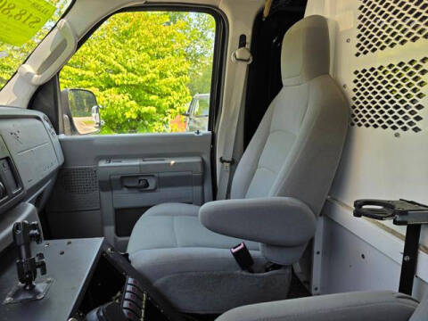 2009 Ford E-Series E-350 SD