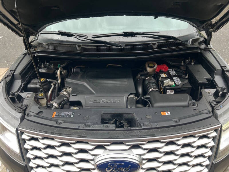 2018 Ford Explorer Platinum