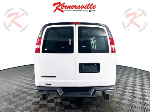 2024 Chevrolet Express 2500