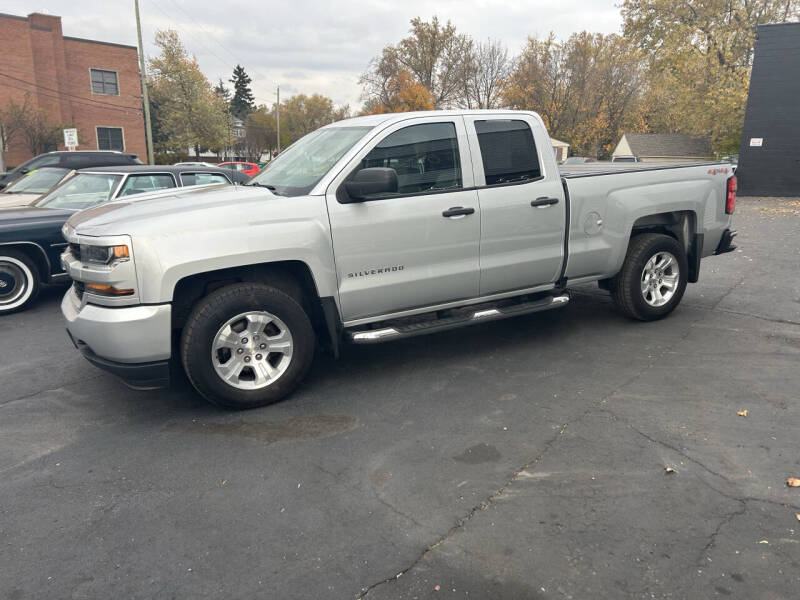 2017 Chevrolet Silverado 1500 Custom