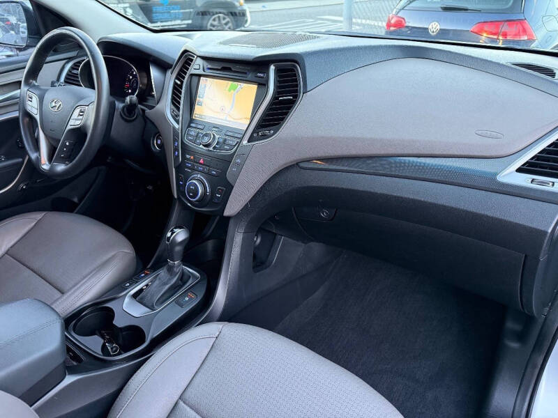 2015 Hyundai Santa Fe Sport 2.4L