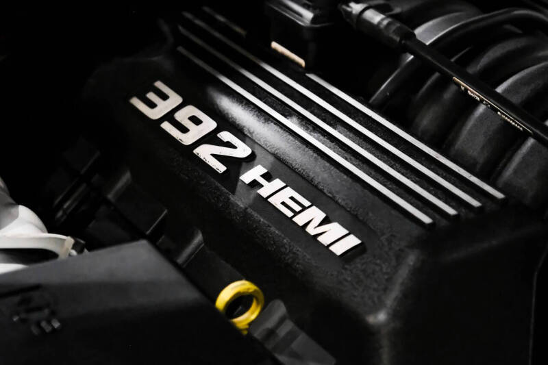 2013 Dodge Challenger SRT8 Core