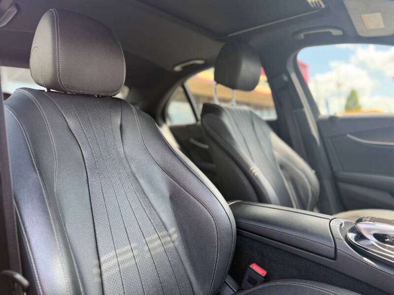2017 Mercedes-Benz E-Class E 300 4MATIC