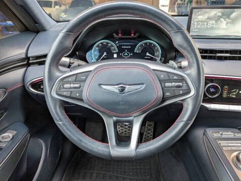 2023 Genesis GV70 2.5T Standard