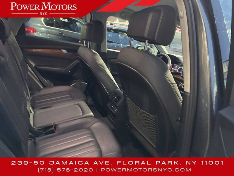 2022 Audi Q5 quattro S line Premium 45 TFSI