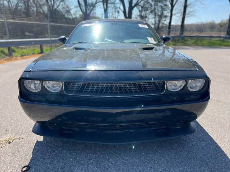 2012 Dodge Challenger SXT