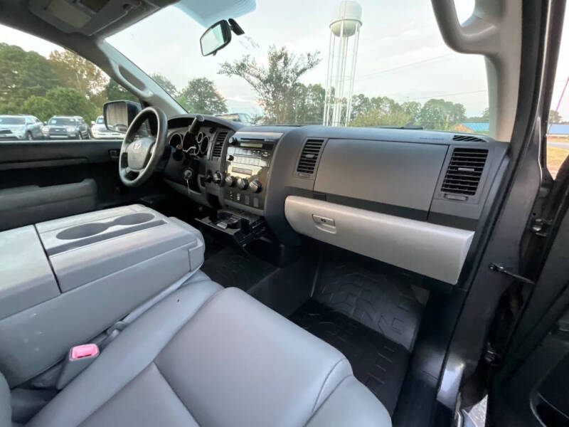 2011 Toyota Tundra Grade