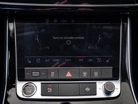 2022 Audi Q7 quattro Premium Plus 55 TFSI