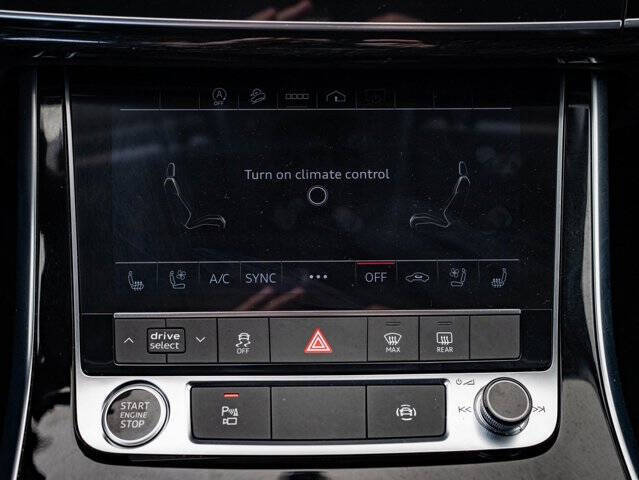 2022 Audi Q7 quattro Premium Plus 55 TFSI