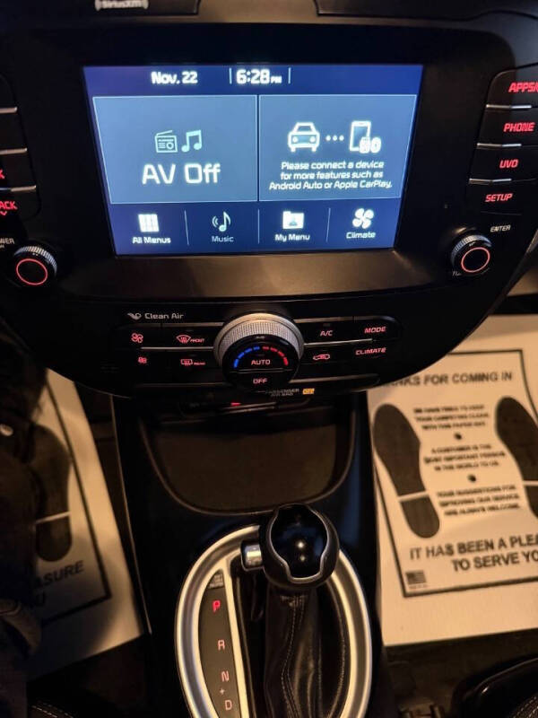 2019 Kia Soul +