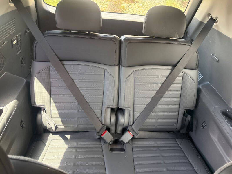 2024 Kia EV9 Land