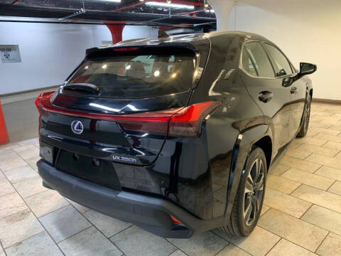 2022 Lexus UX 250h