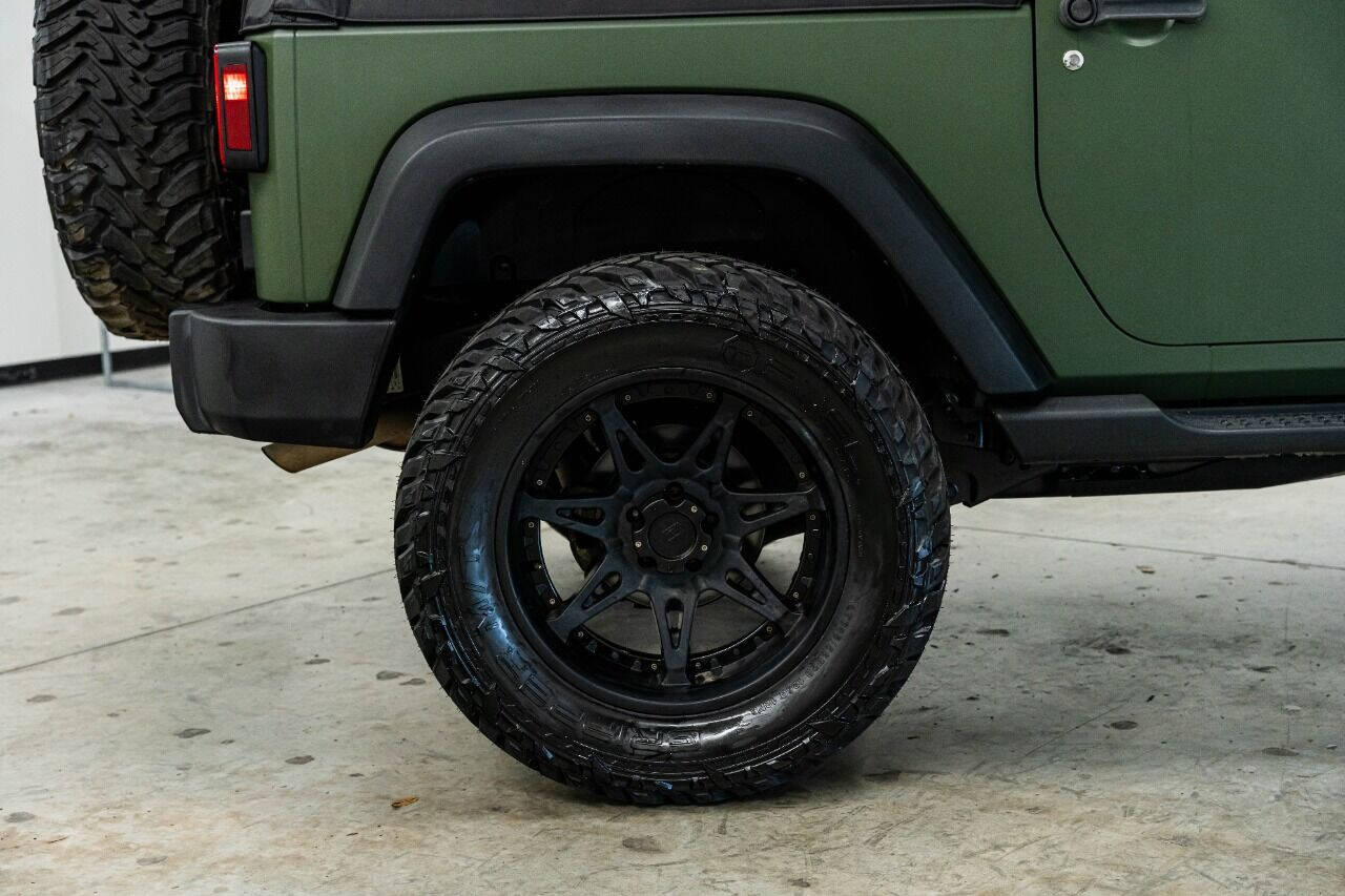 2013 JEEP Wrangler SUV / Crossover - $24,999