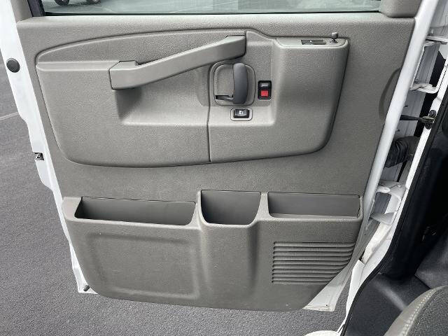 2023 GMC Savana 2500