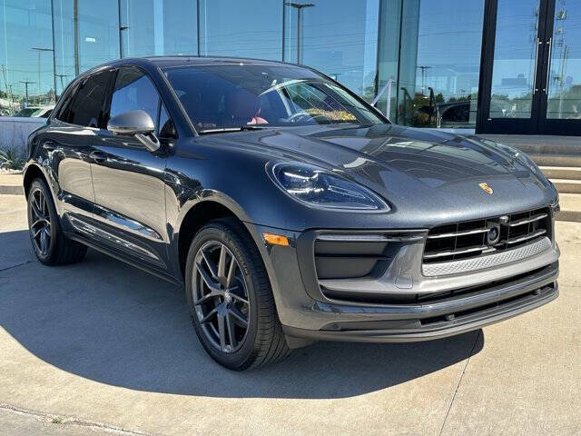 2026 Porsche Macan T