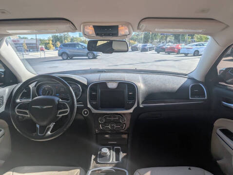 2018 Chrysler 300 Limited