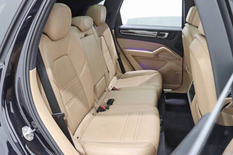 2019 Porsche Cayenne S